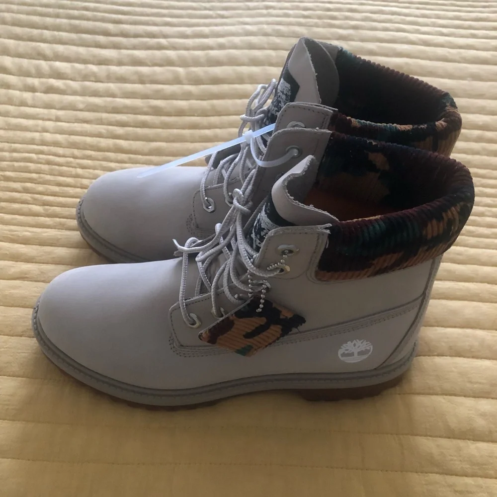 Timberland - Picture 1 of 16